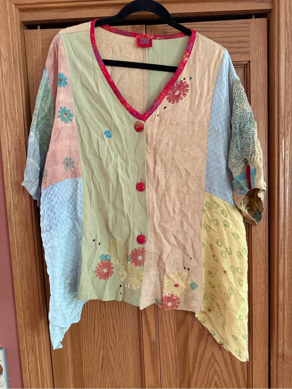 Multi-fabric Floral Button-Front Tunic Top in Multicolor XL